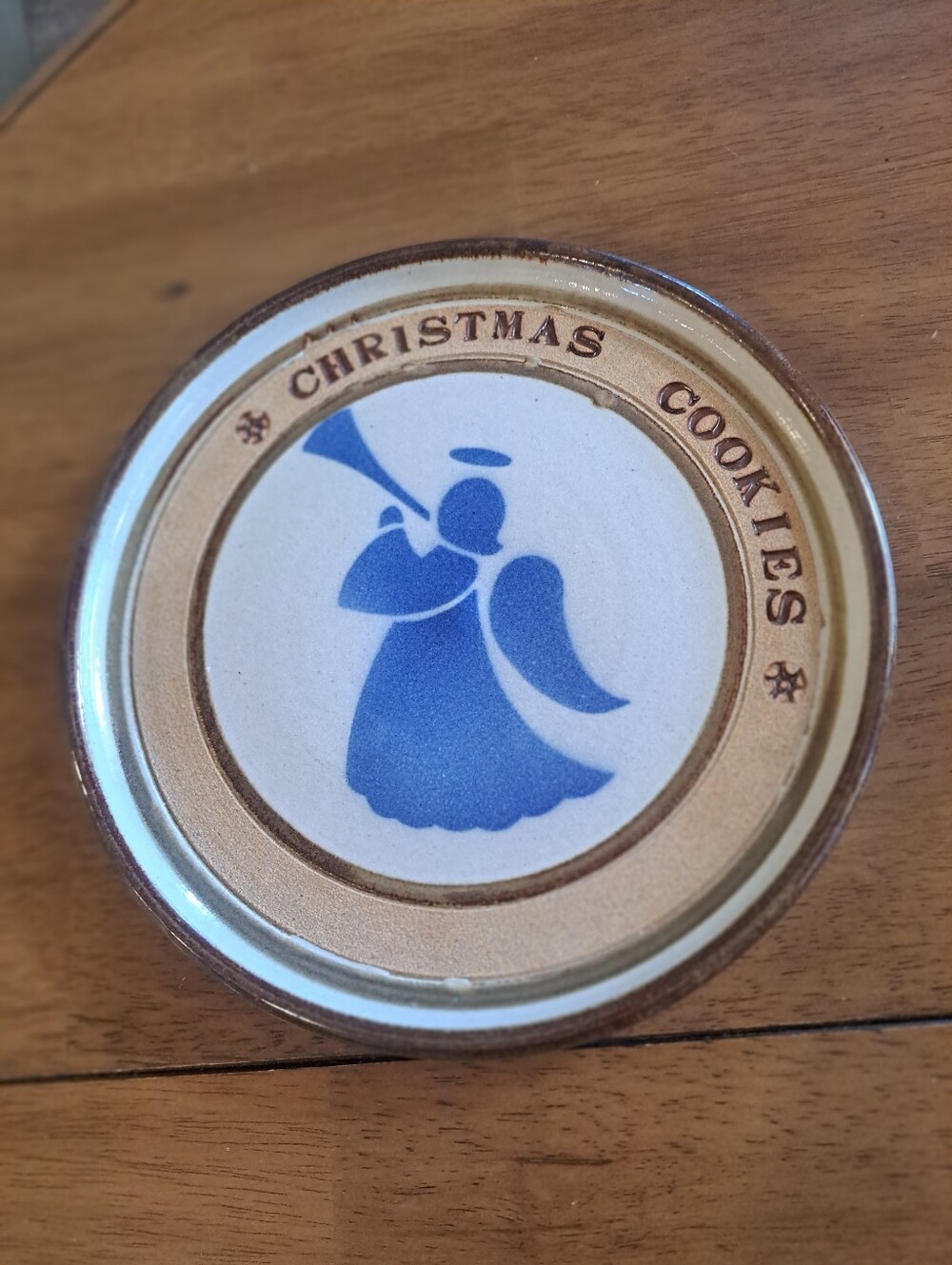 Studio Art Salt Glaze Pottery Stoneware "Christmas Cookies" Decor Plate Signed